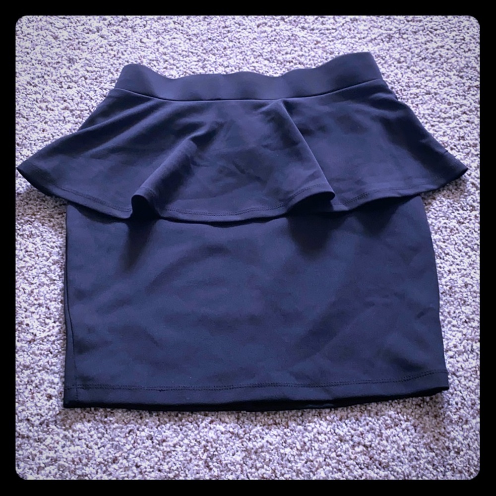 Bebe black peplum pencil skirt